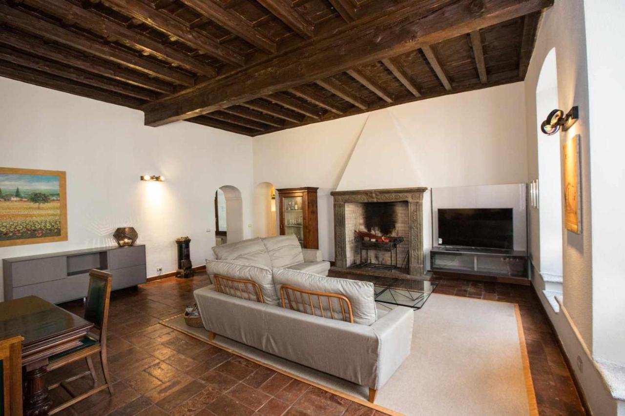 Historical Apartment In The Center Of Gravedona - Larihome A02 Luaran gambar