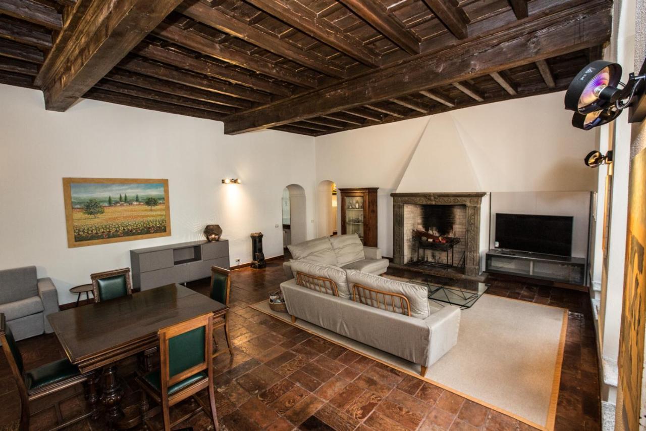Historical Apartment In The Center Of Gravedona - Larihome A02 Luaran gambar