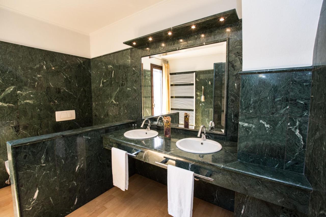 Historical Apartment In The Center Of Gravedona - Larihome A02 Luaran gambar