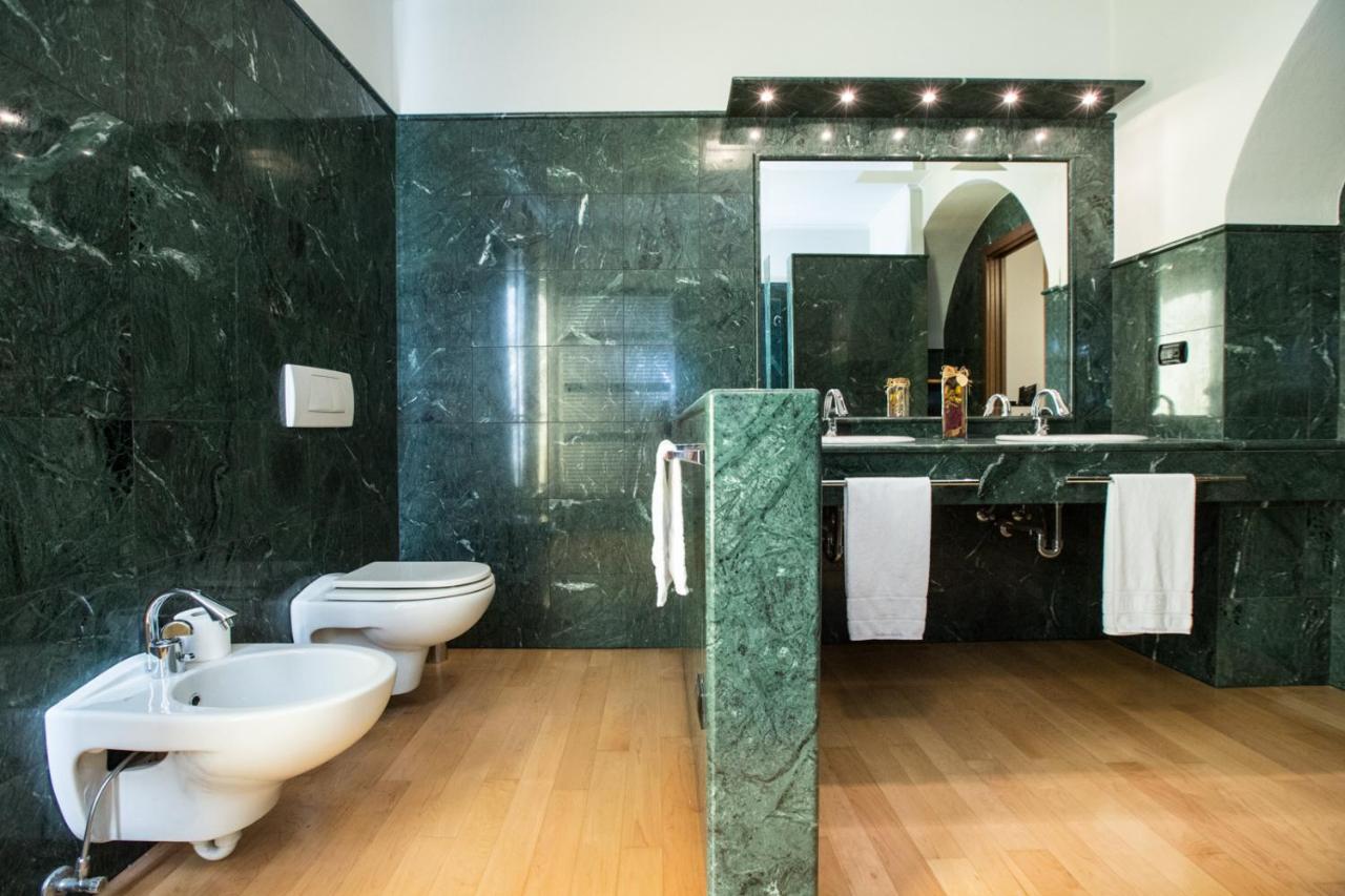 Historical Apartment In The Center Of Gravedona - Larihome A02 Luaran gambar